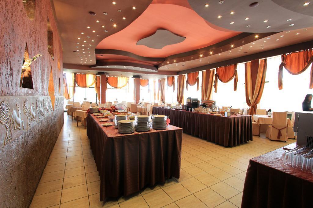 Bona Vita Hotel Golden Sands Exterior foto